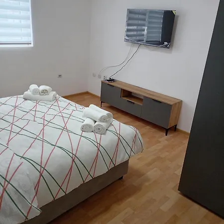 Lin Hotel apartamentowy Vladičin Han